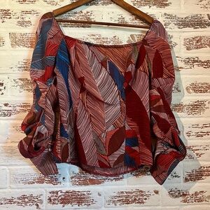 Lulumari Fall Feathers Blouse Ruched Sleeve Cropped NWT Size S